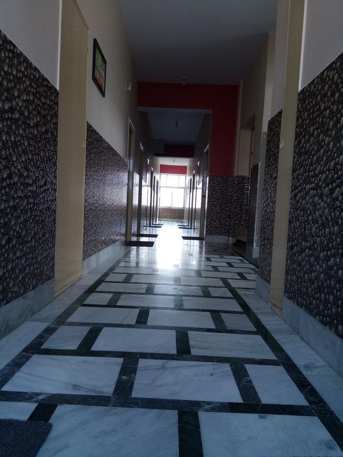 Hotel Ridhi N Sidhi Bettiah エクステリア 写真